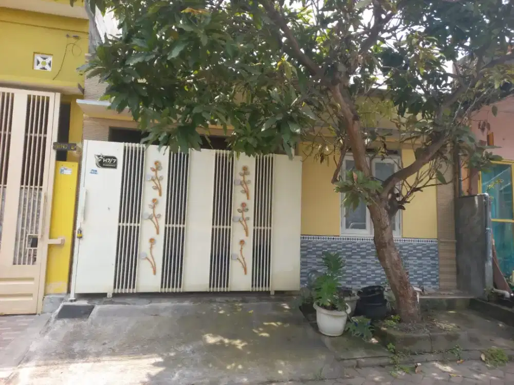 Disewakan rumah blok H di perum Patra Raya