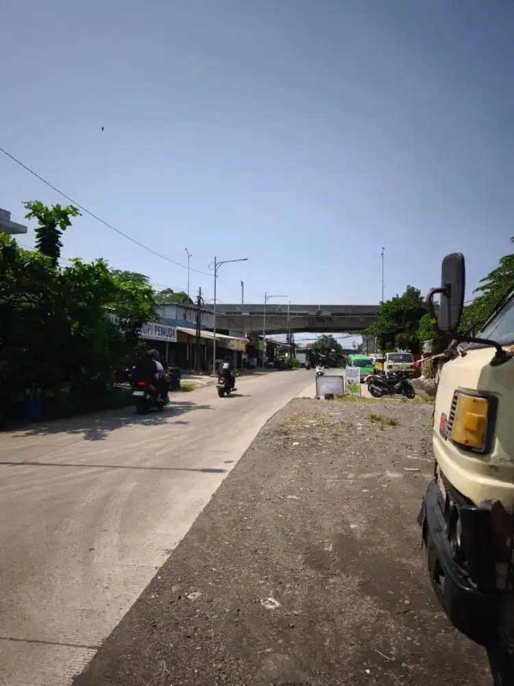 Tanah Pinggir Jalan Besar
