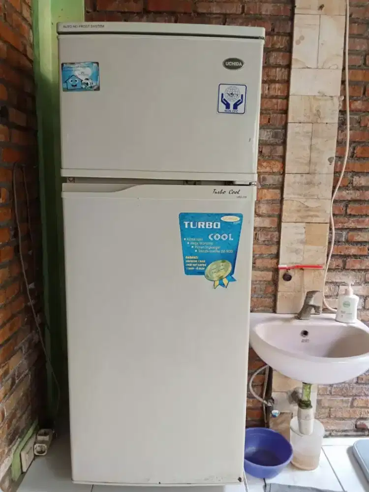 KULKAS 2 PINTU MURAH