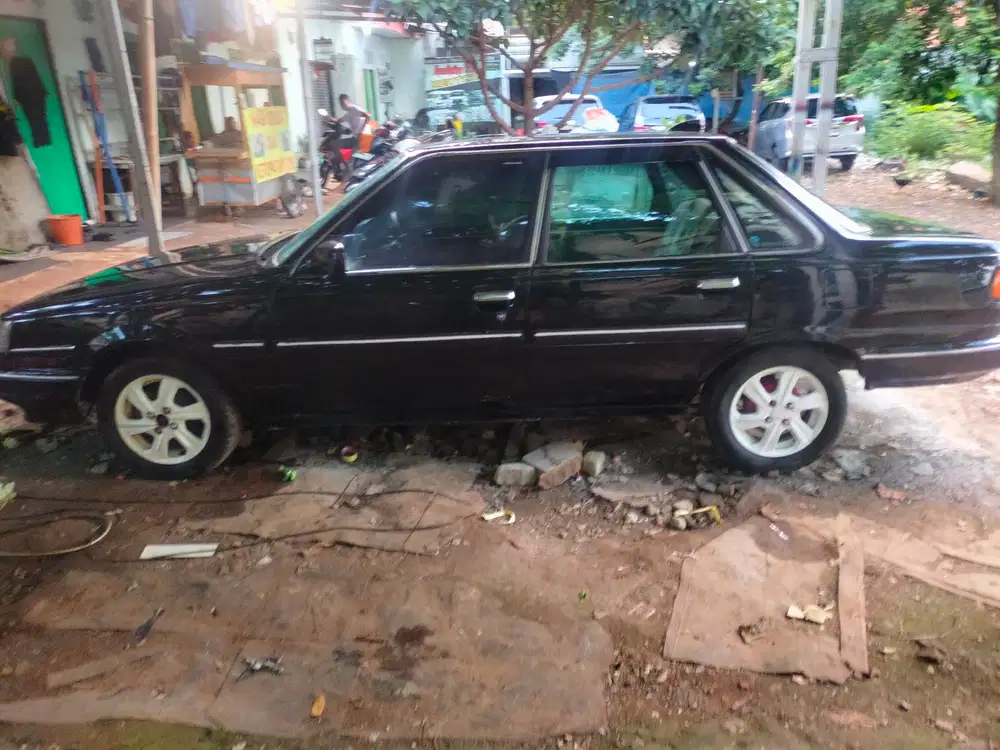 Toyota Corona 1987 Bensin