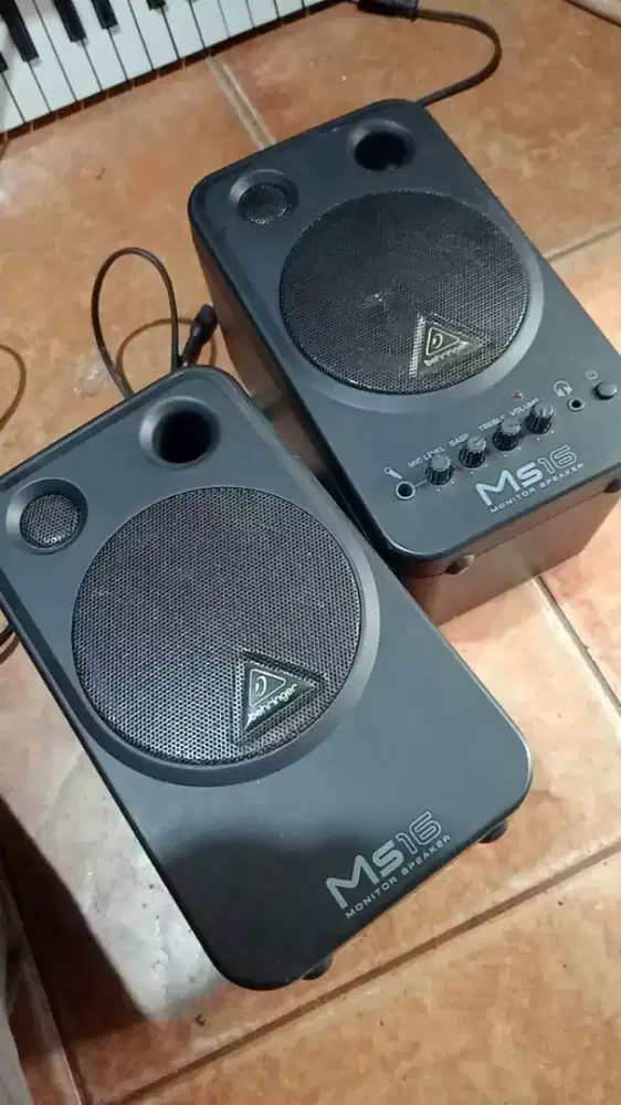 Speaker monitor flat Behringer MS16 full original