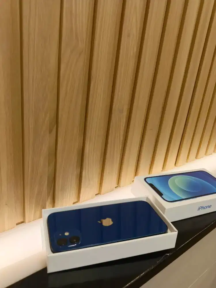 Iphone 12 128gb warna biru tuaa