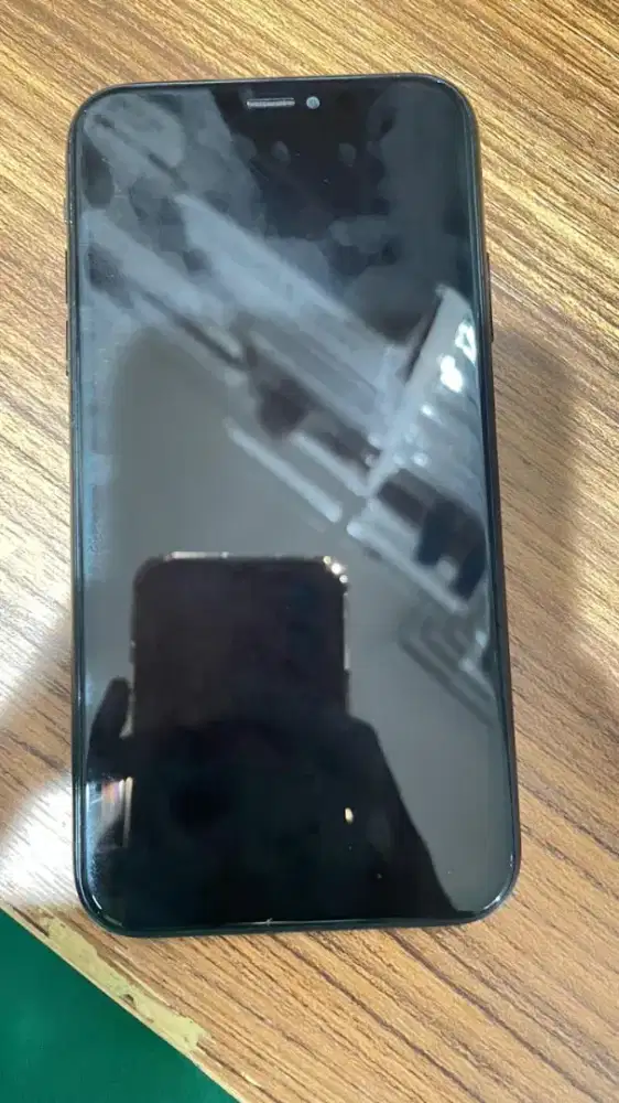 Iphone xr 128gb inter warna hitam