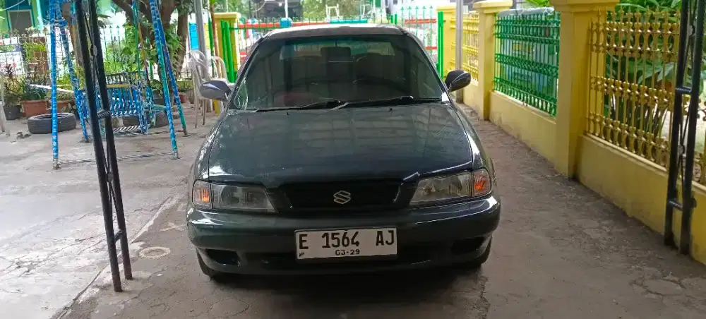 Suzuki Baleno 1998