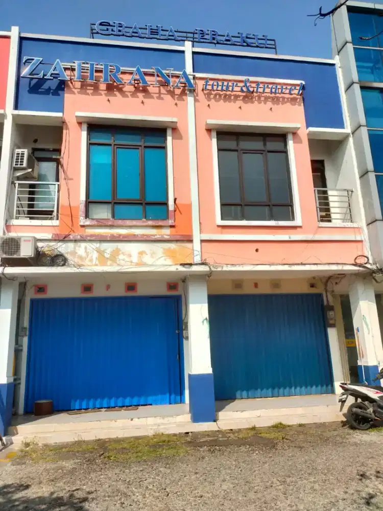 Ruko Gandeng Kembar Bonus Furnitur