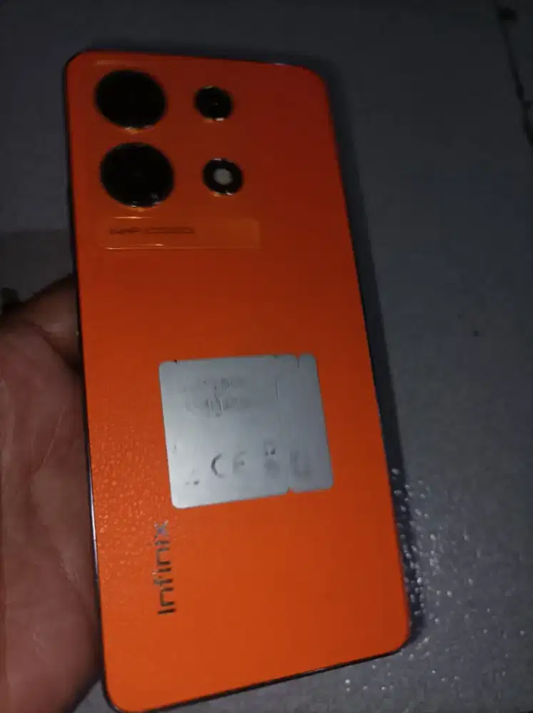 Infinix note 30 batangan