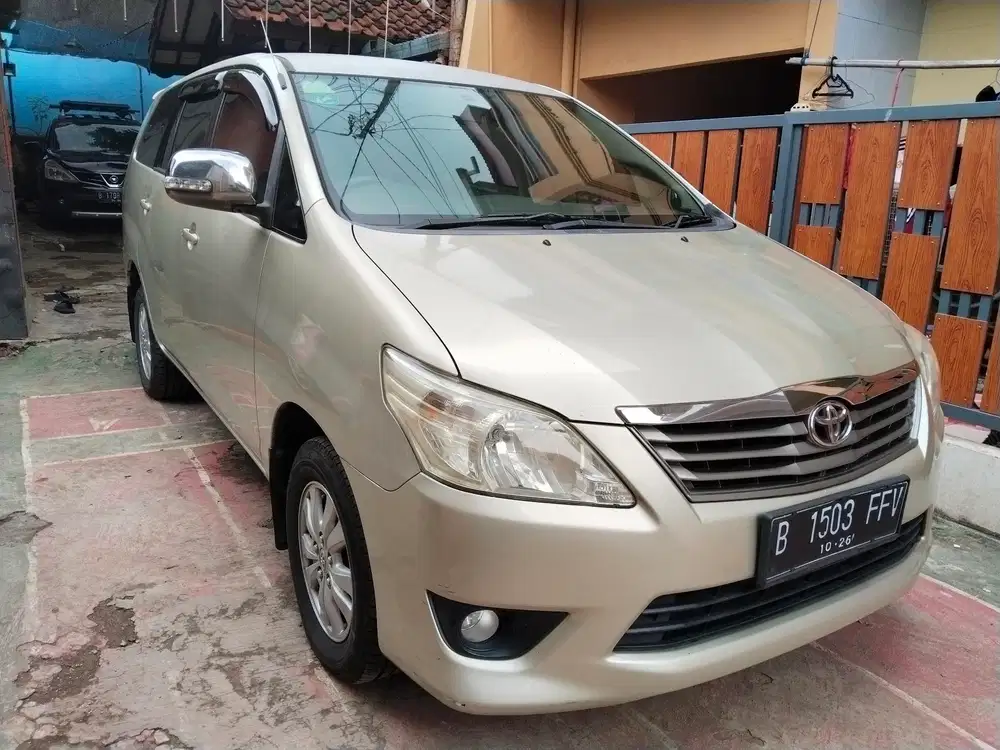 Toyota Kijang Innova 2011 Diesel