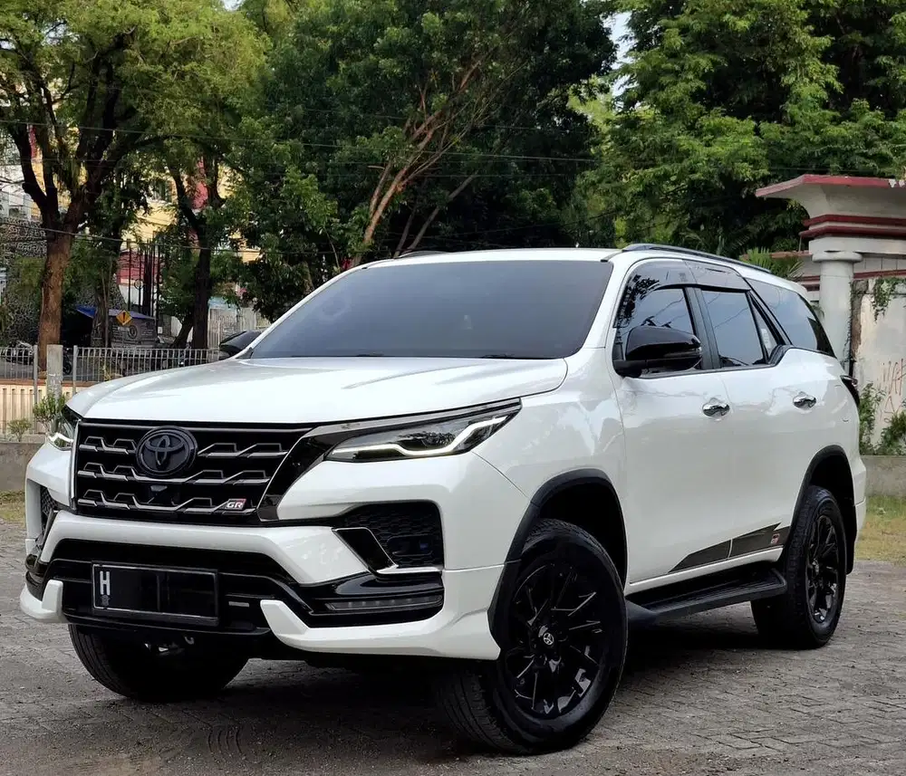 FORTUNER GR 2.8 A/T 2022