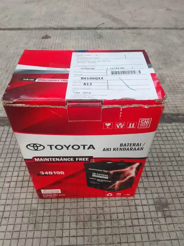 Aki kering mobil toyota