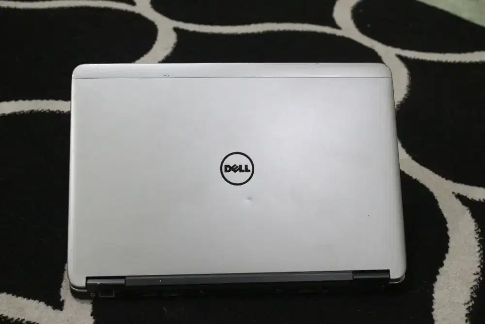 Laptop Dell Latitude E7240