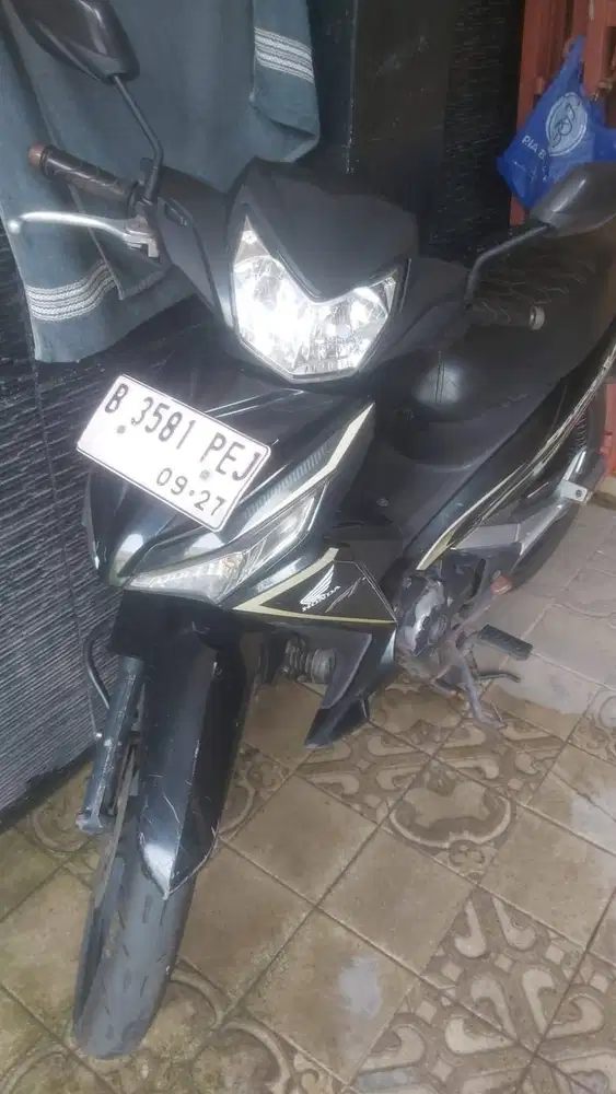Supra X 125 Fi Tahun 2017