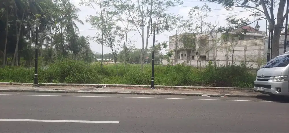 JUAL CEPAT TANAH DEPAN PINTU MASUK TAMAN CANDI BOROBUDUR--085868666913