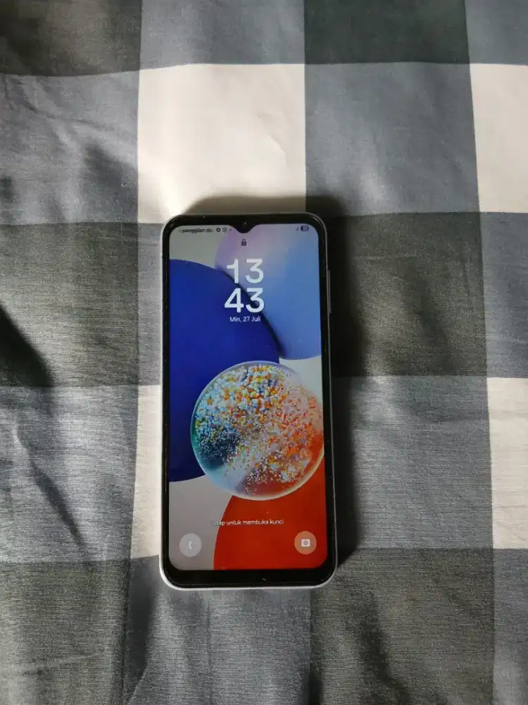 Samsung A14 5G pemakaian setahunan saja