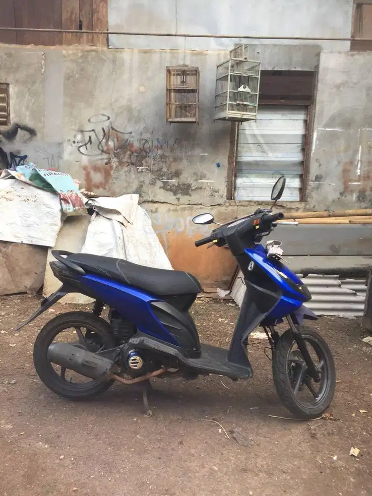 JUAL MOTOR BEAT KARBU 2011