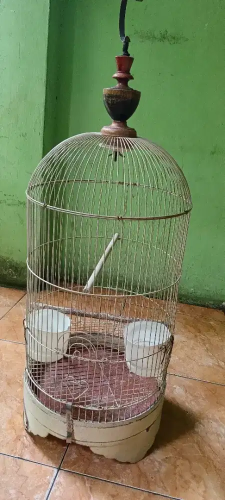 Jual cepat kandang burung sama krodongnya sesuai foto
