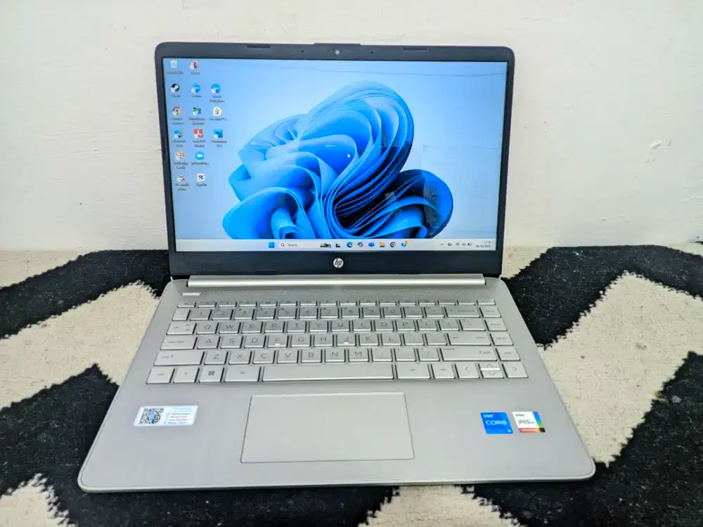 Laptop HP Core i5 generasi 11 ram 8GB SSD 512GB
