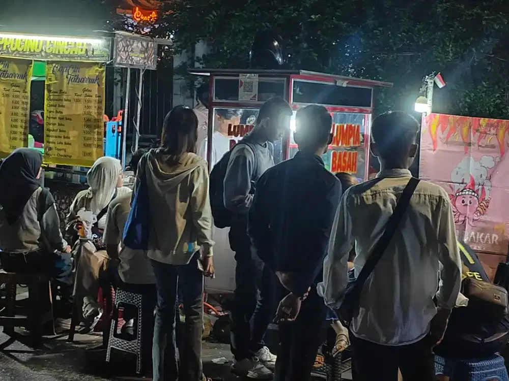 Lowongan Lumpia Basah Mangkal