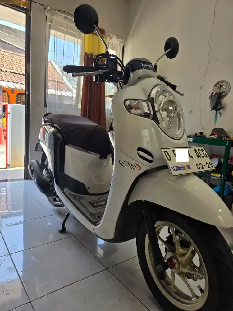 Honda Scoopy 2019 LOW KM