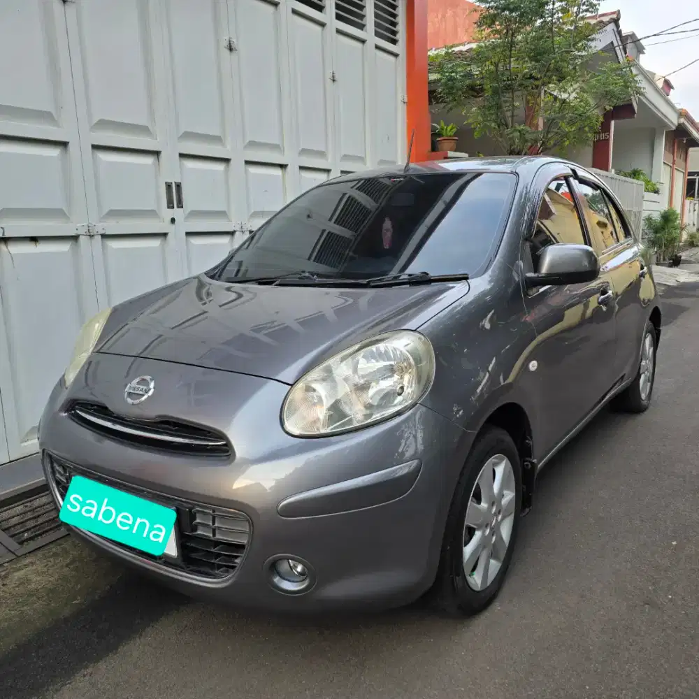 Nissan March 1.2 L AT Kondisi Prima