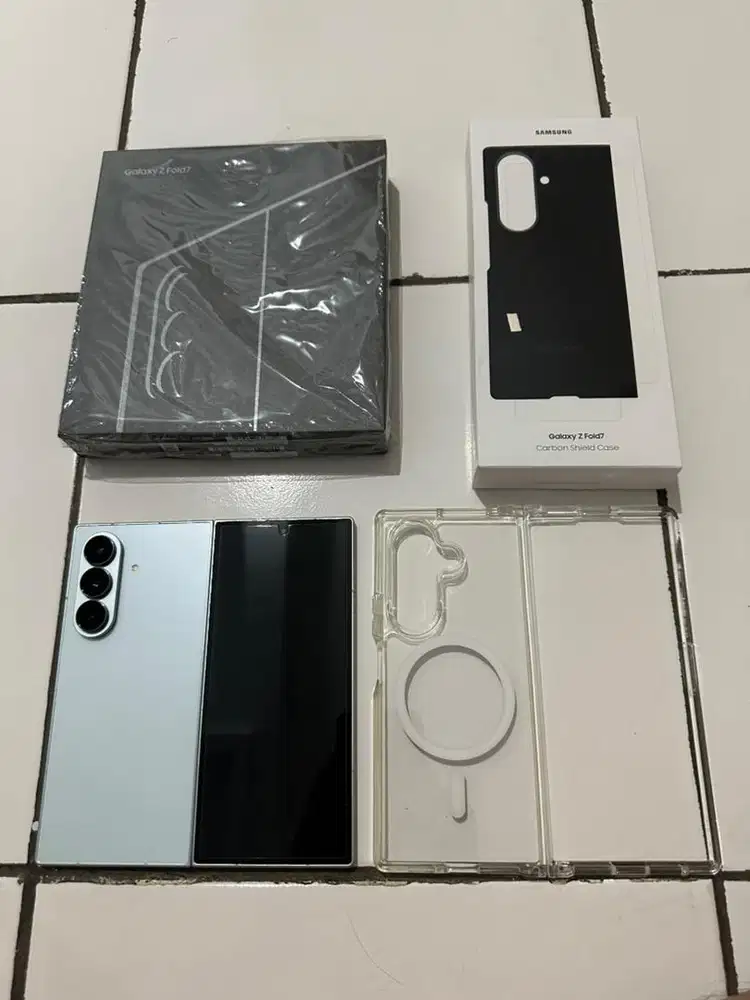 Samsung Z Fold 7 12/512gb Mint Exclusive SEIN