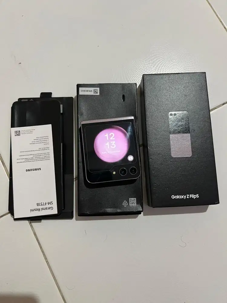 Samsung galaxy z flip5 5G 8/512 sein