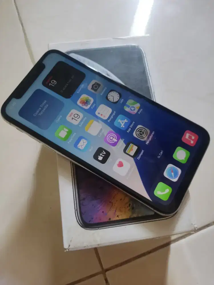 D jual iPhone xs 64gb alloperator inter