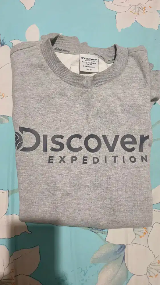 Jual sweater discovery expedition