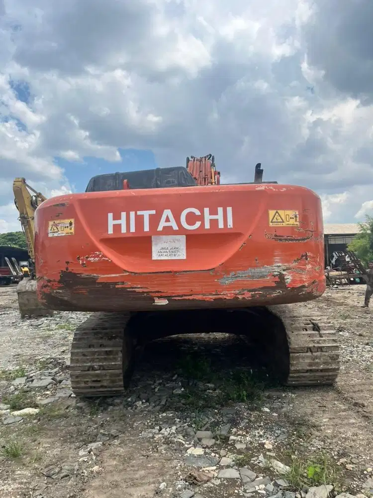 DIJUAL CEPAT EXCAVATOR HITACHI ZAXIS ZX 350-H 2016