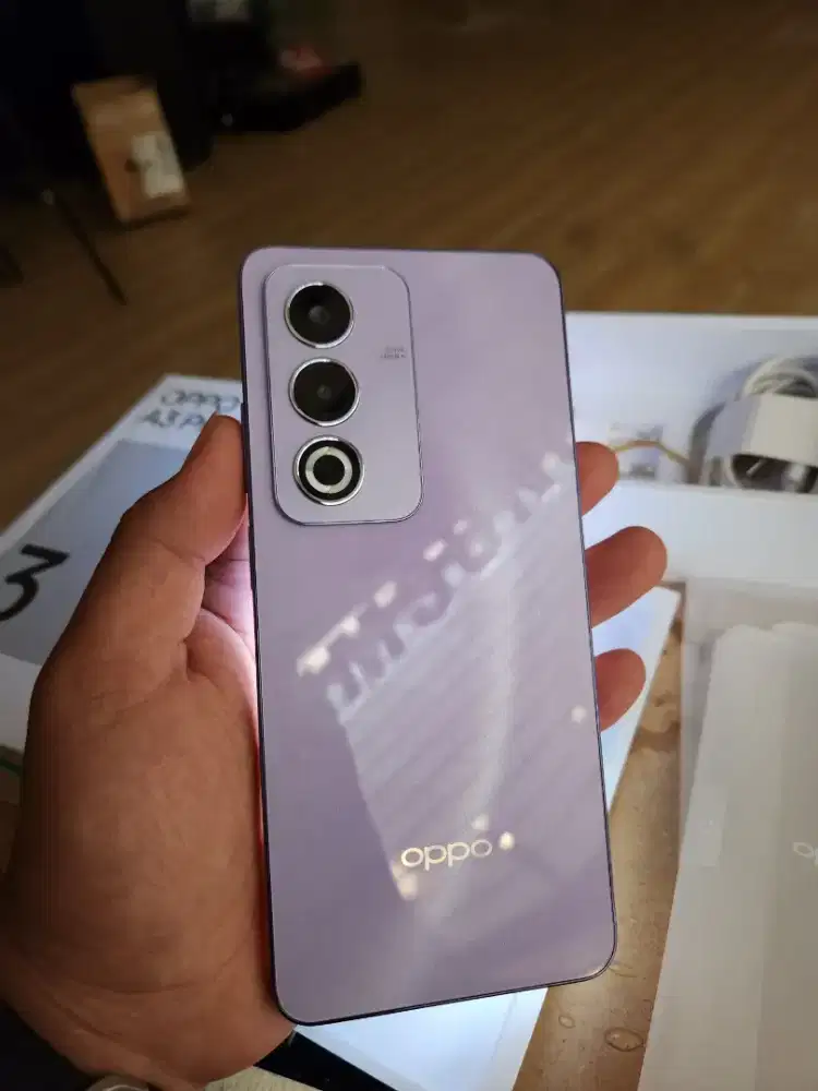 Oppo A3 pro 8-256 5g