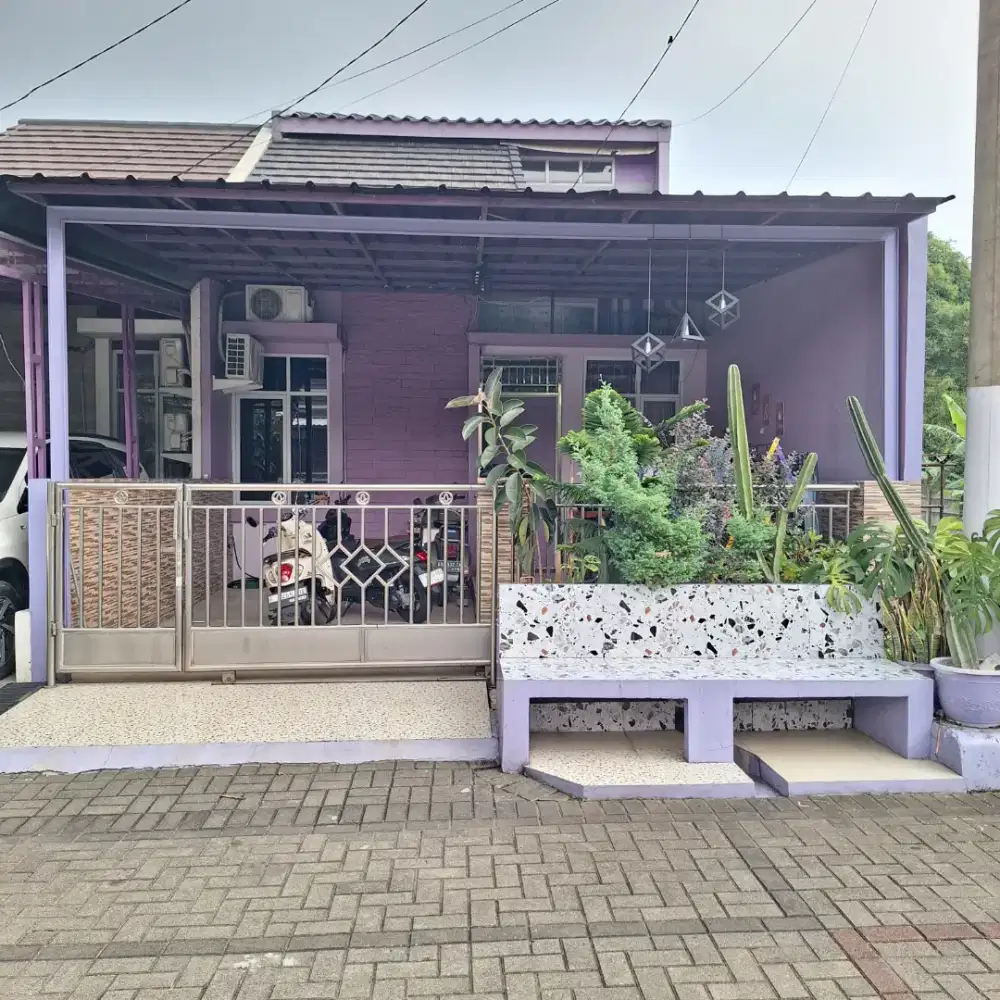 Rumah siap huni tipe Mezanine Di Bukit Cimanggu City Cluster Pinewood