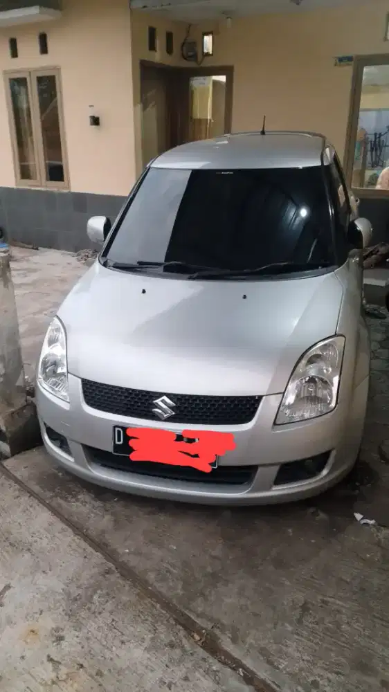 JUAL SUZUKI SWIFT OLD TAHUN 2010 MT