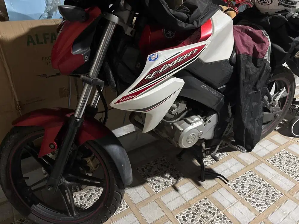 dijual yamaha new vixion thn 2013