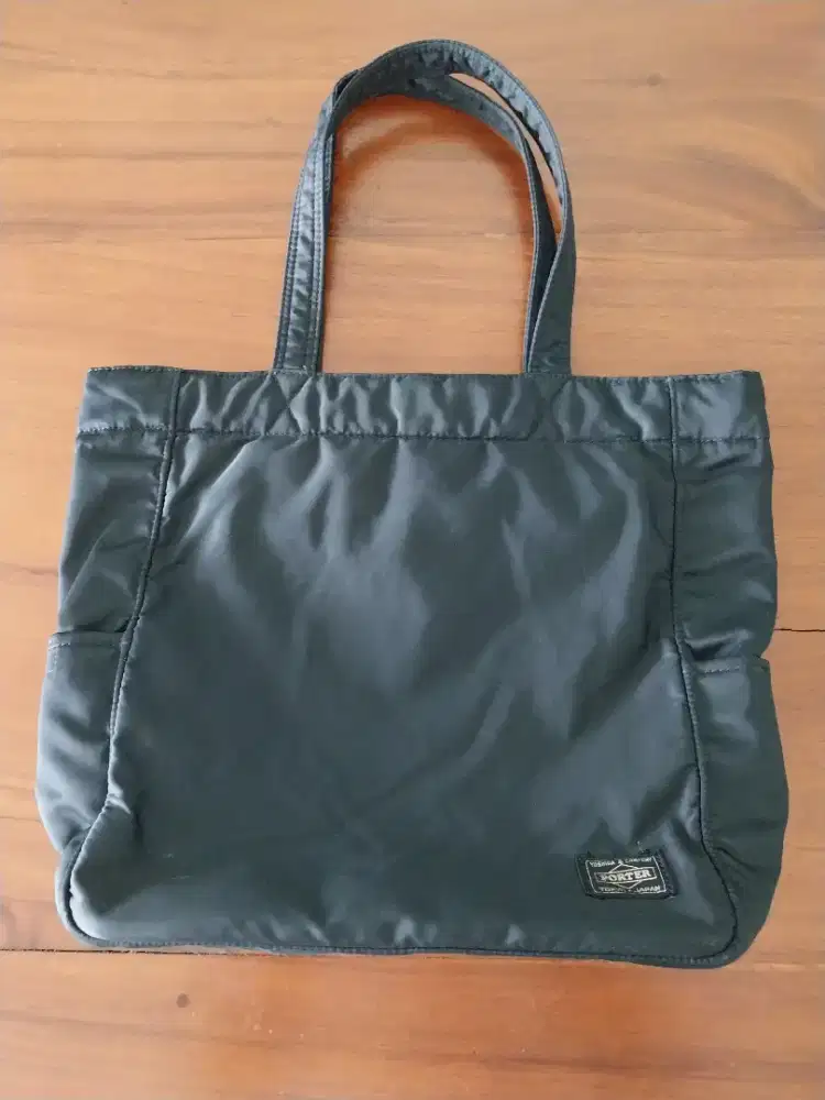 Yoshida PORTER Tote Bag Medium