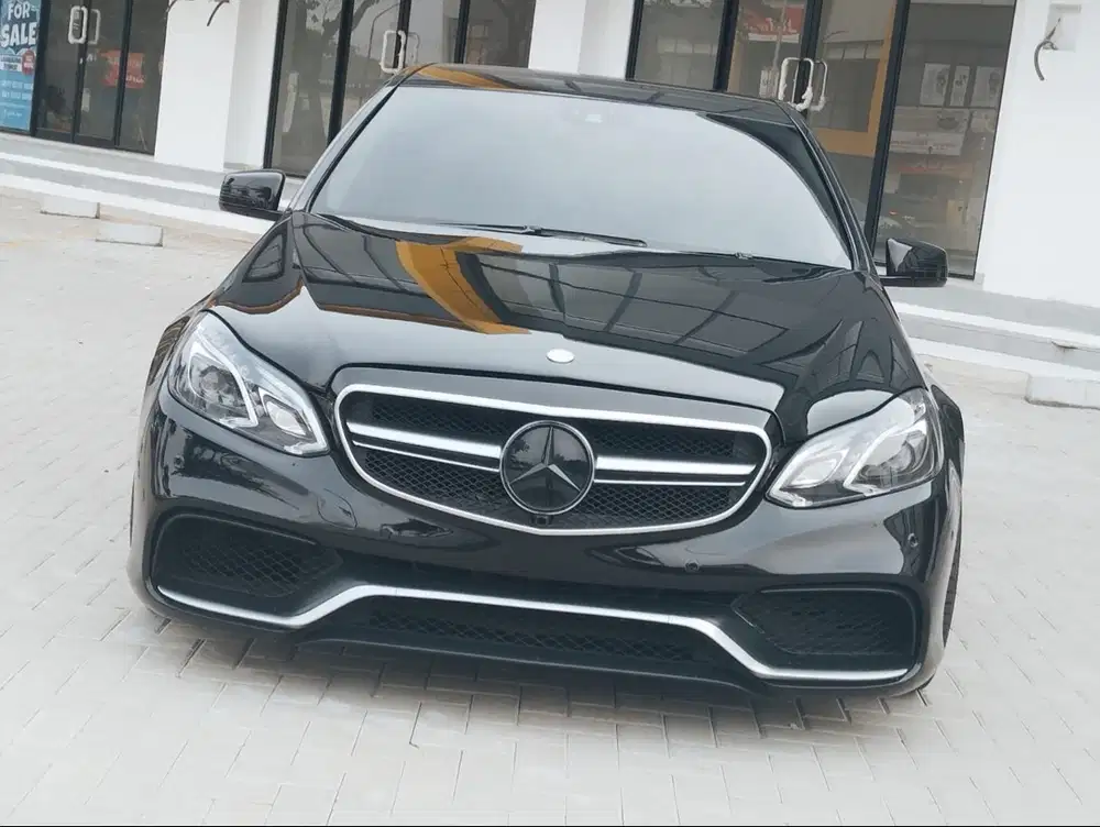 Mercedes Benz E300 Elegance 2010