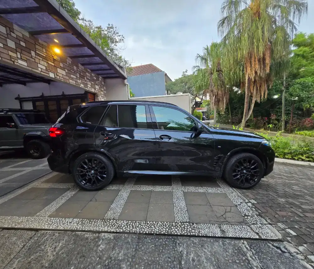 BMW X5 xDrive40i M Sport '24 – Kndisi istimewa, Facelift Terbaru
