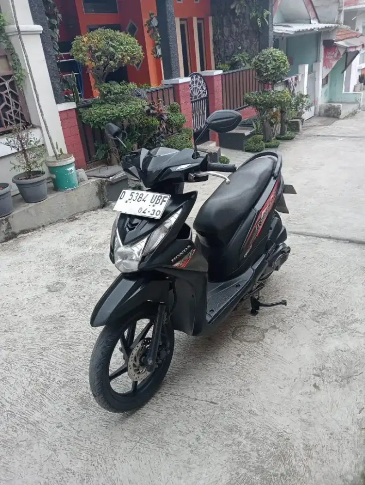 Honda beat fi 2013 mulus orsinil