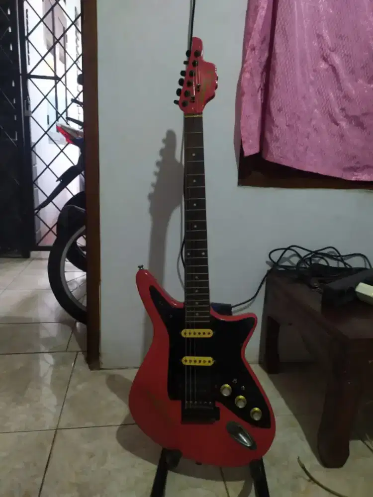 Gitar lindert locomotive