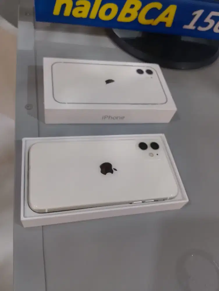 Iphone 11 128gb putih fulll gan