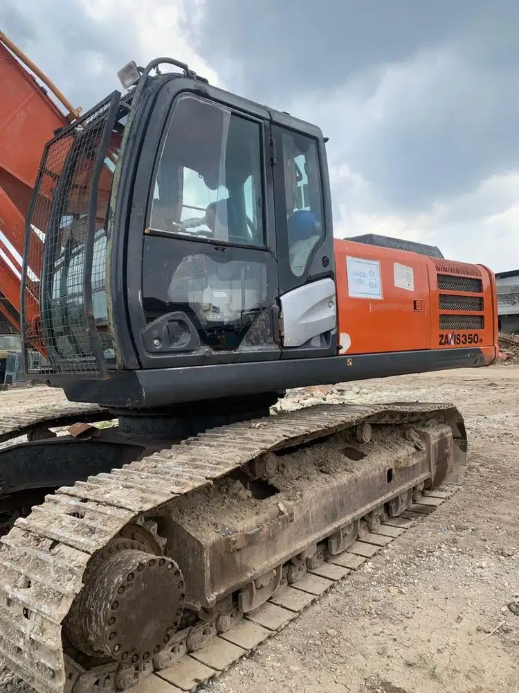 DIJUAL CEPAT EXCAVATOR HITACHI ZAXIS ZX 350H 2016