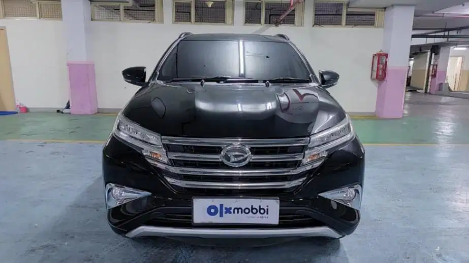 DP Rendah  10JT Daihatsu Terios 1.5 R Bensin-AT 2019 Hitam