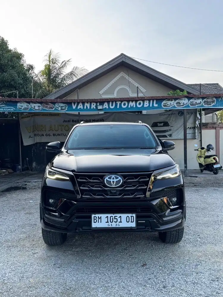 Toyotq Fortuner GR 2.4 Metic Diesel 2021