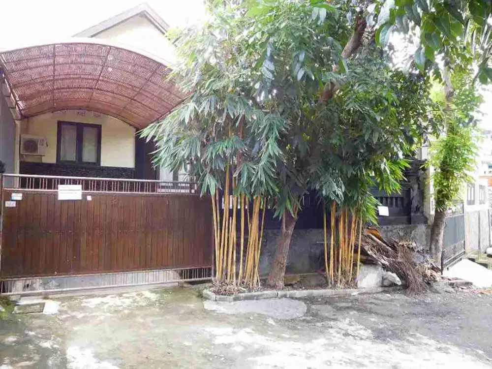 dijual rumah luas tanah 135m² di taman giri Nusa dua