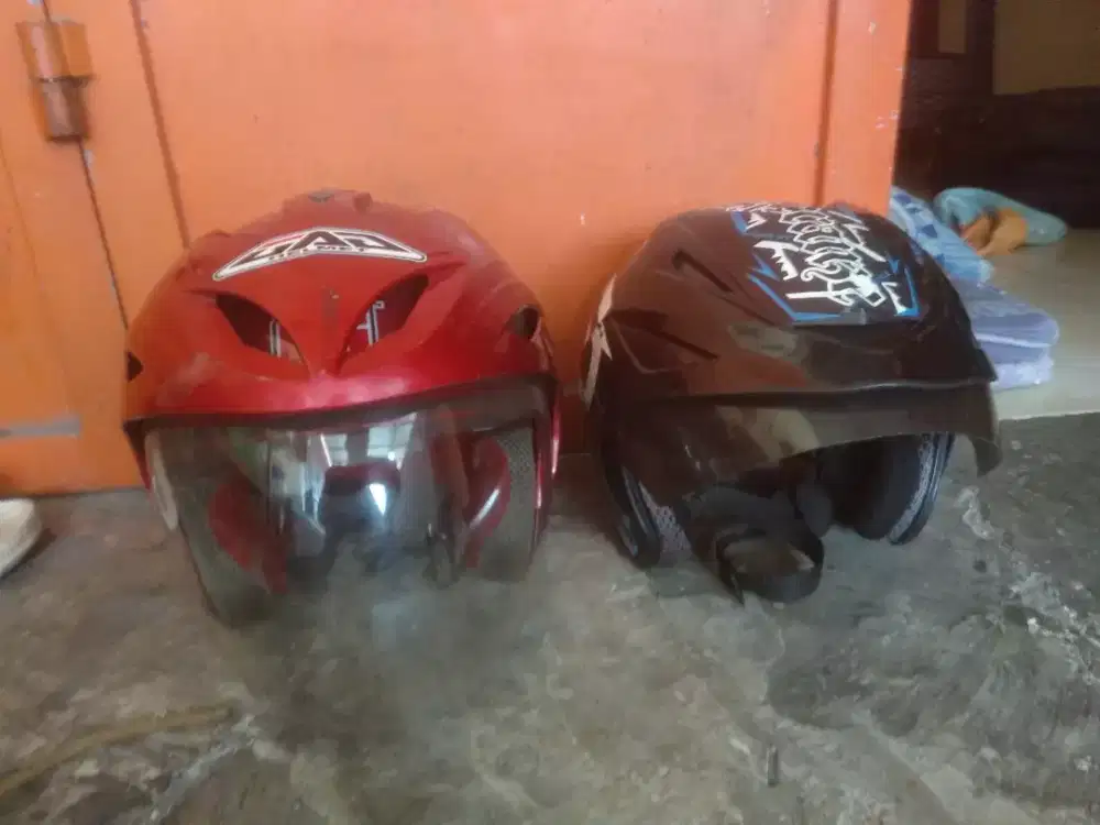 Helm helem Helm