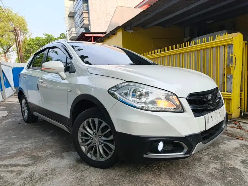MATIC SCROSS 2017 ISTIMEWA ORIGINAL PAJAK BARU MULUS UTUH REMOTE 2