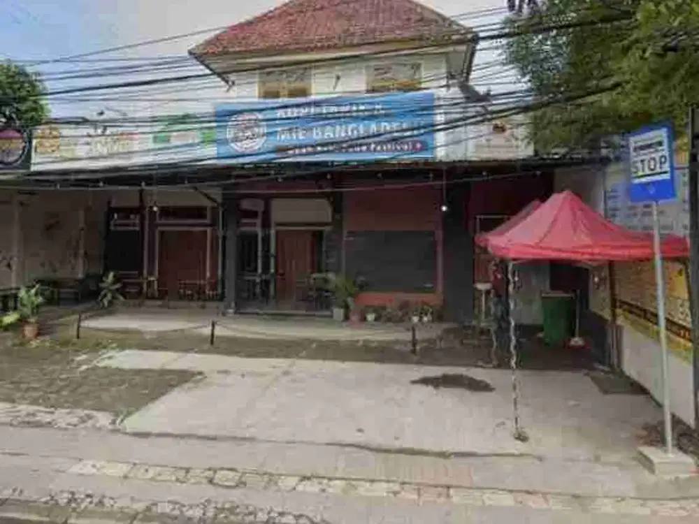 Rumah ex resto jalan utama buah batu