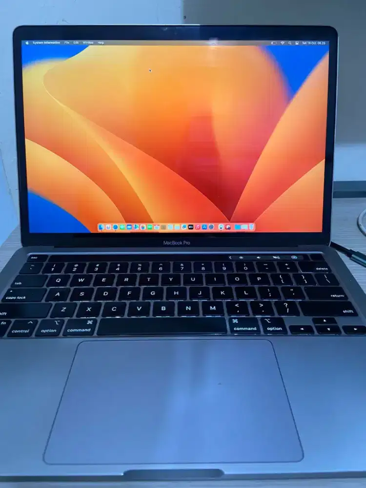 Macbook Pro M1 8/512