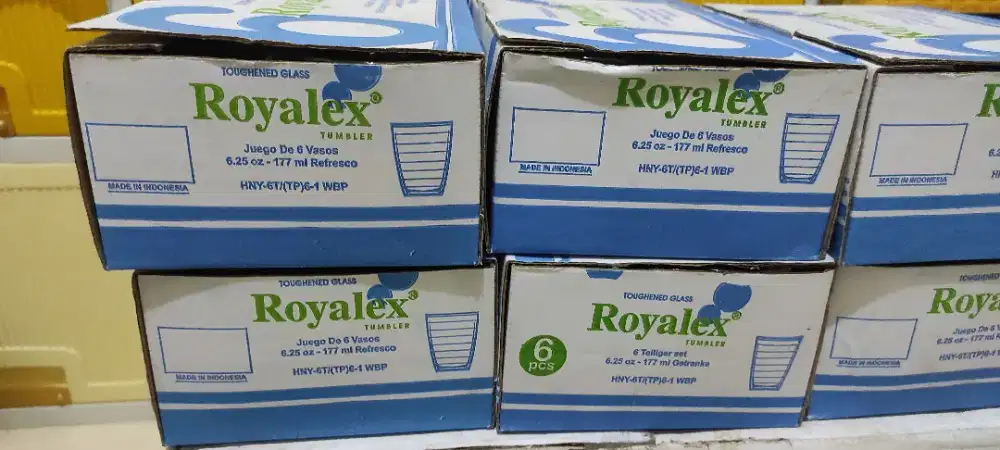 Dijual gelas royalex 10 ribu per kotak isi 6