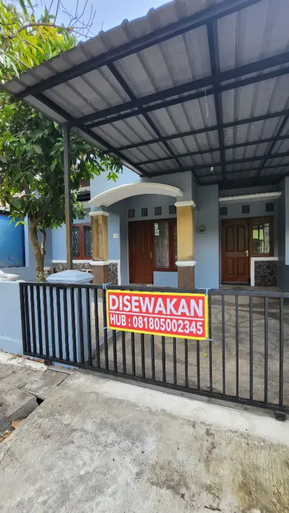 Disewakan rumah di daerah kepanjen jalan adi santoso