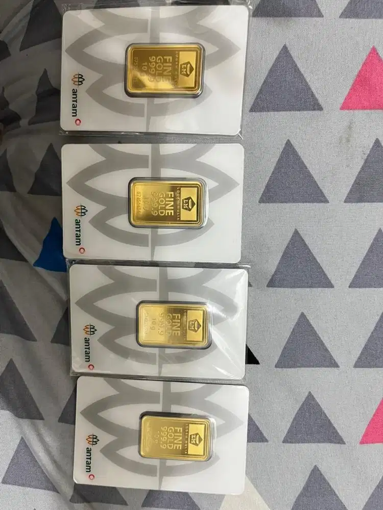 Emas antam 10 gr