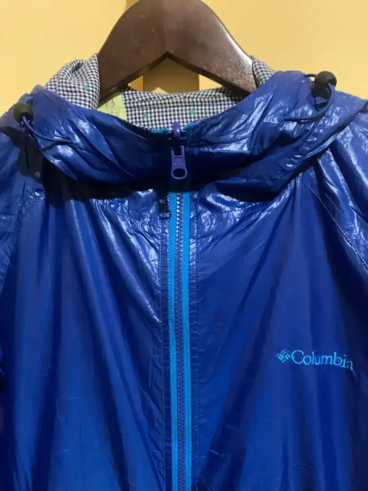 Columbia Jaket Mountain Outdoor Gorpcore Reversible Patagonia Adidas